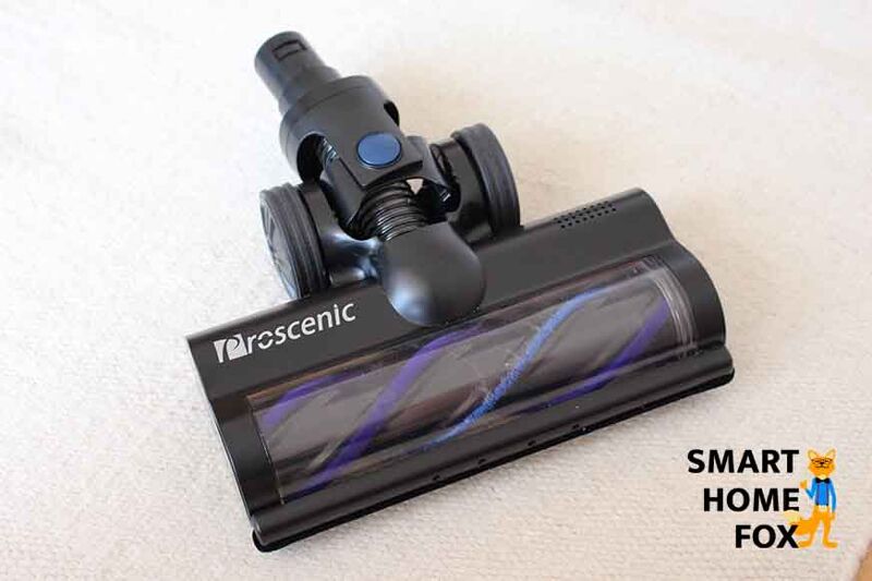 Man sieht die Hauptbürste des Proscenic P10 Akku-Staubsaugers.